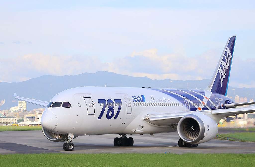 best airline for economy class ovago