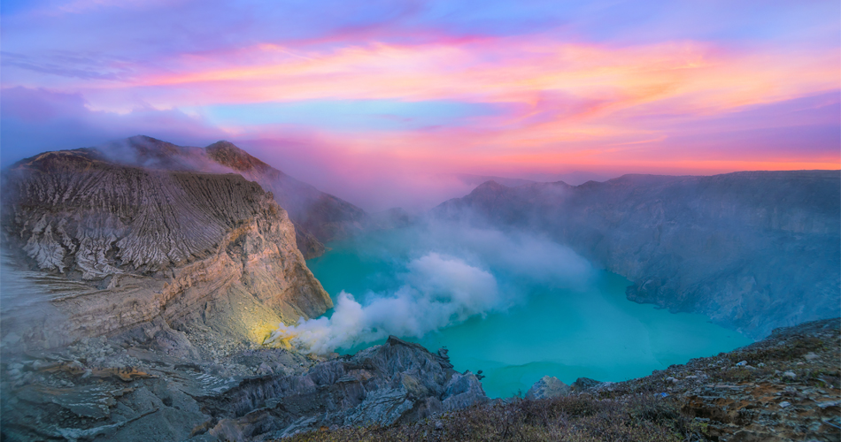 Ijen Volcano Night Hike