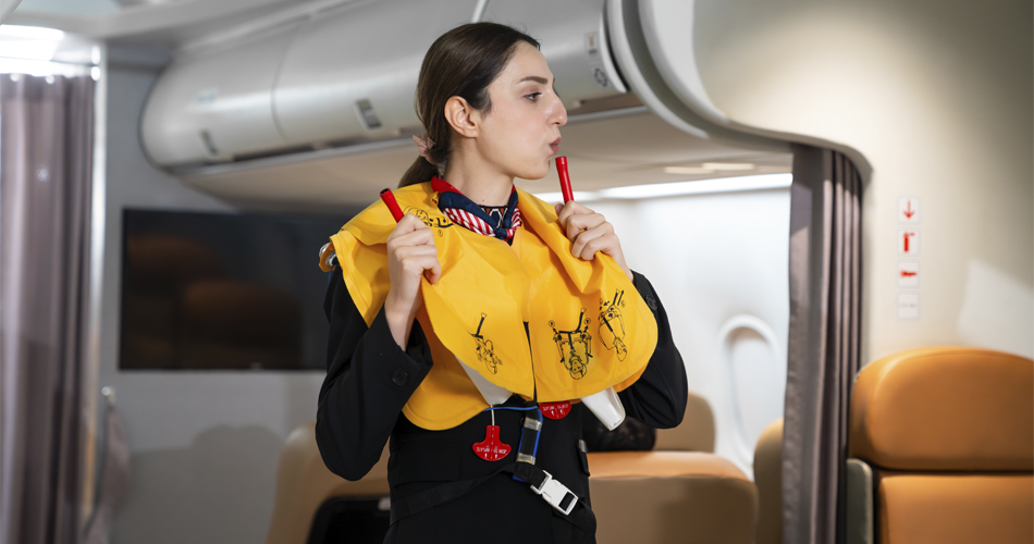 safest airline in the world - Instructions for using the life jacket