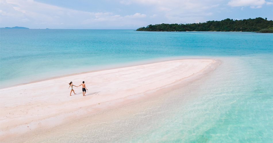 Koh Samet – Bangkok’s Weekend Island with Powdery Sand