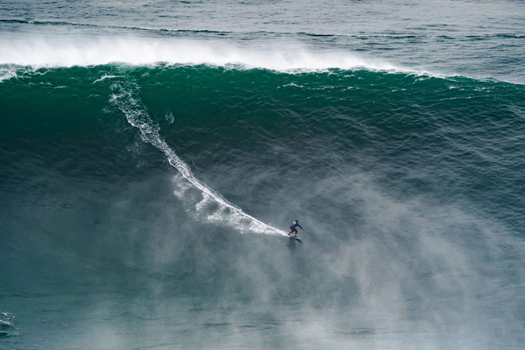 nazare waves portugal ovago