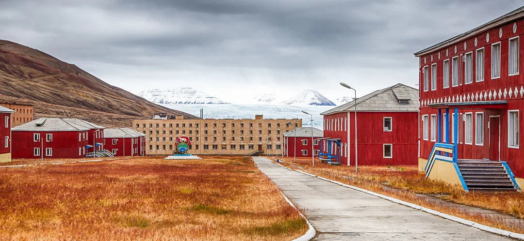dark tourism pyramiden svalbard norway ovago