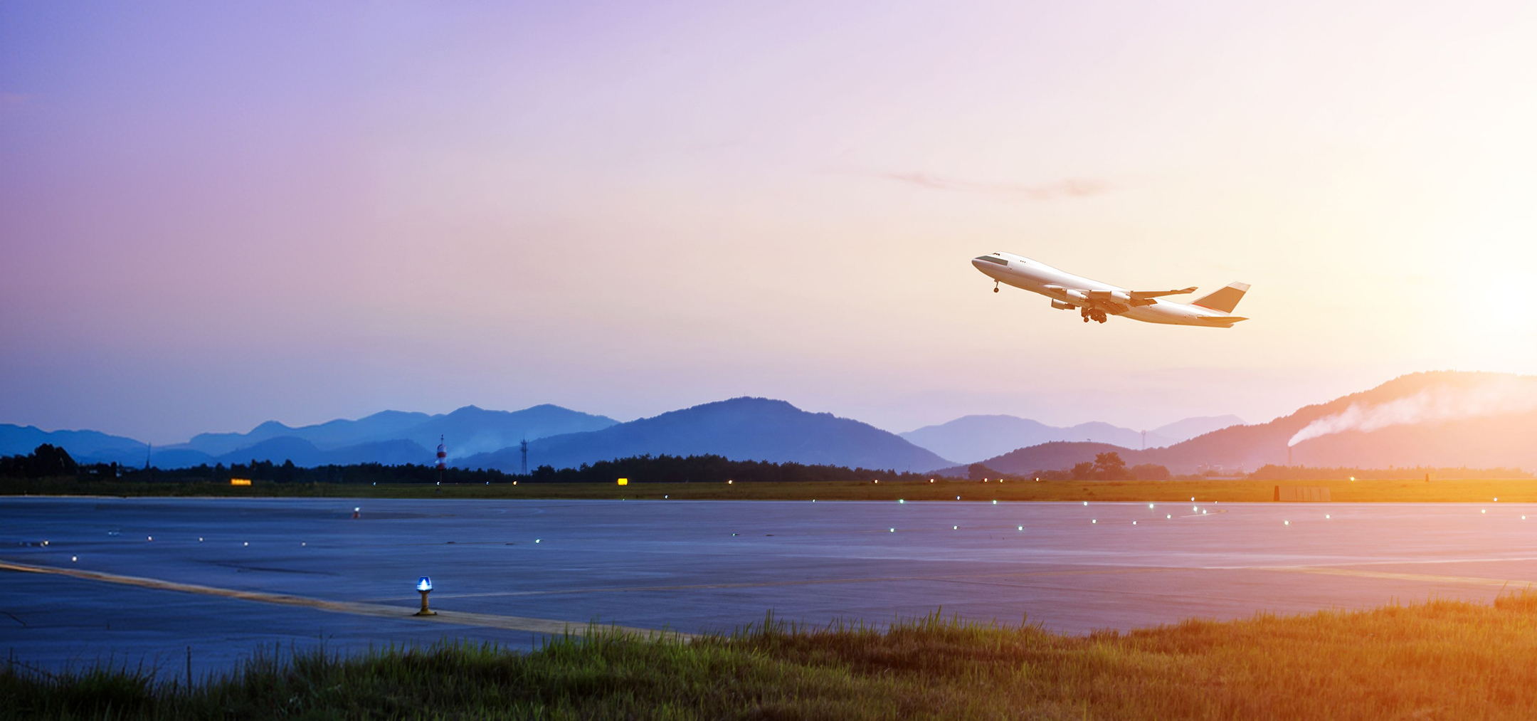 how airlines decide when to raise fares