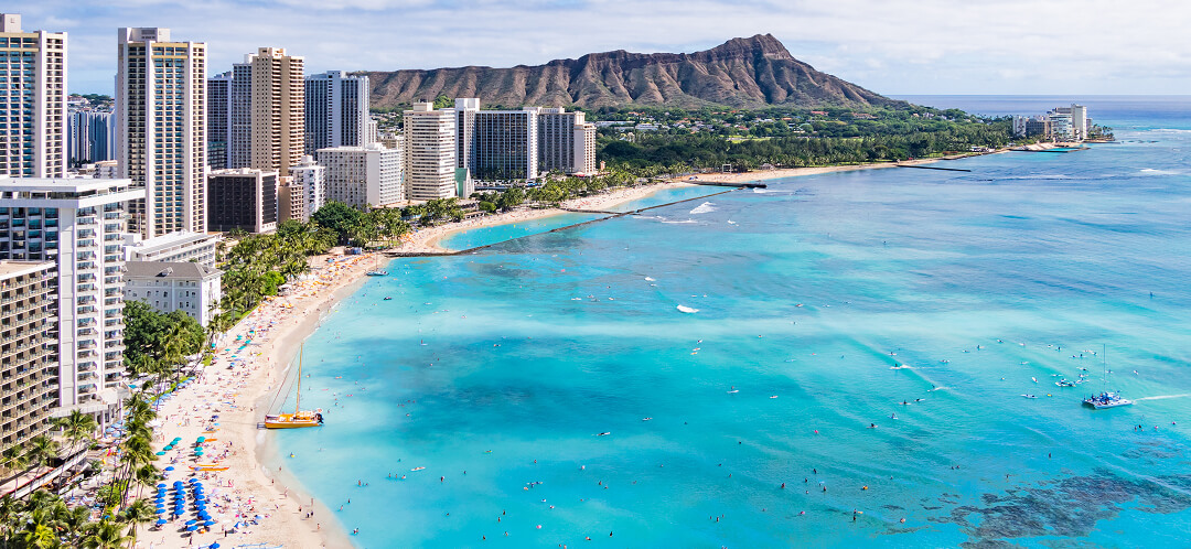 warm december vacation hawaii